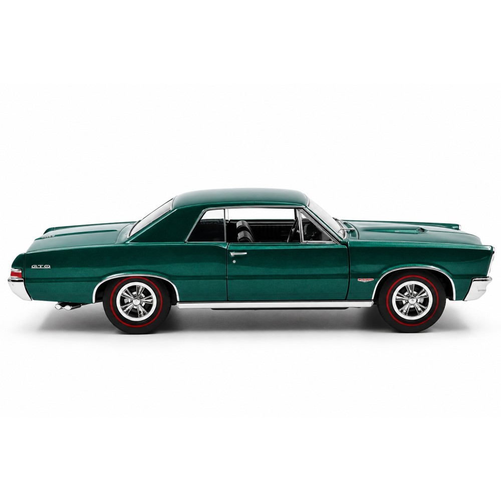 Колекционерски метален модел Pontiac GTO / Понтиак, 1965, WELLY, 1:24, тъмнозелен металик