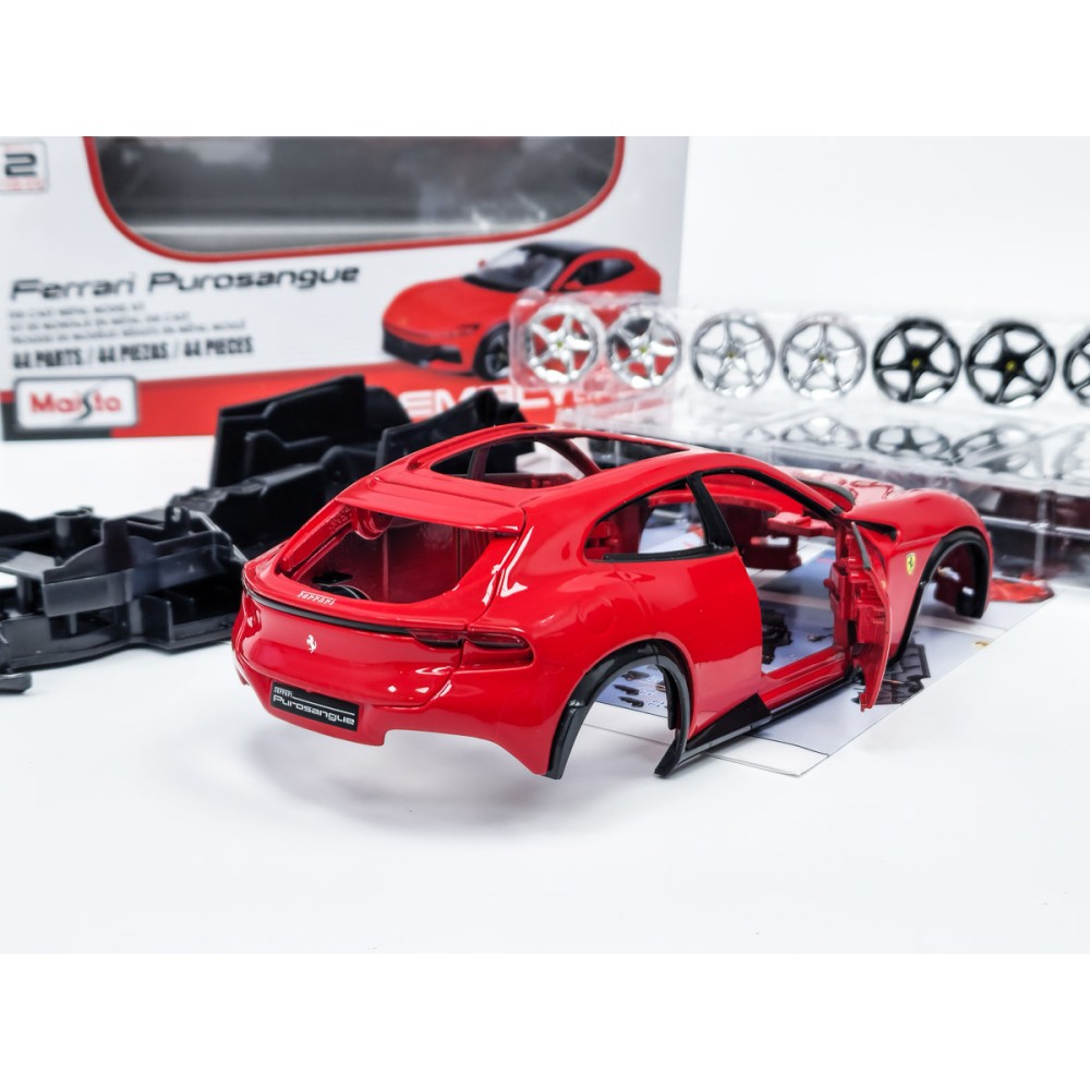 Колекционерски метален модел за сглобяване Ferrari Purosangue / Ферари, 2022, Maisto, 1:24, червен