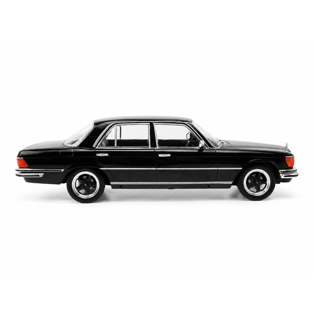 Метална кола Mercedes S-Class (W116) / Мерцедес, 1972, MCG, мащаб 1:18, черен цвят