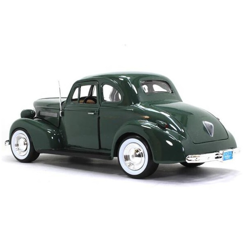 Метална кола Chevrolet Coupe / Шевролет, 1939, Motormax, мащаб 1:24, тъмнозелен цвят
