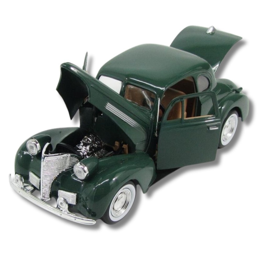 Метална кола Chevrolet Coupe / Шевролет, 1939, Motormax, мащаб 1:24, тъмнозелен цвят