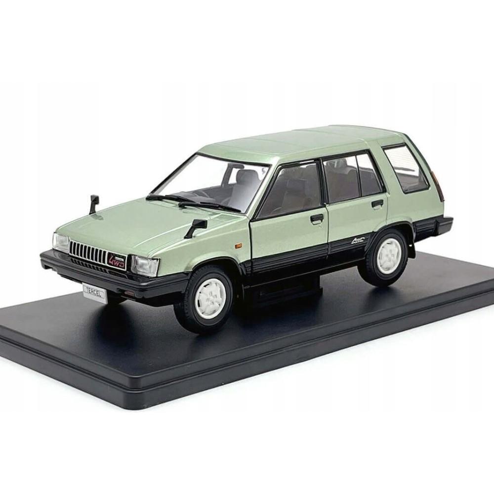 Колекционерски метален модел Toyota Tercel / Тойота, 1982, WhiteBox, 1:24, светлозелен металик