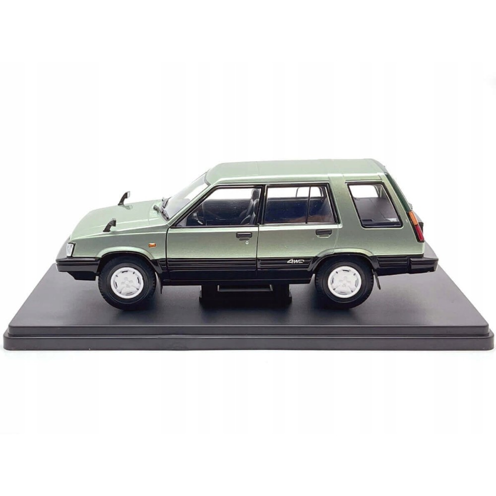 Колекционерски метален модел Toyota Tercel / Тойота, 1982, WhiteBox, 1:24, светлозелен металик